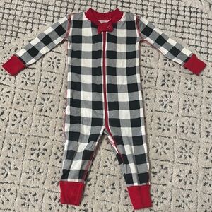 Hanna Andersson Black and White Footies with Buffalo Check Pattern Sz 12-18 mo